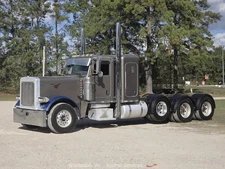 2007 Peterbilt 379 Sleeper Truck Tractor Extended Hood Tri Axle M/T bidadoo