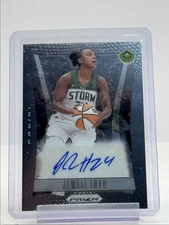 2024 PANINI PRIZM WNBA THROWBACK AUTOGRAPH JEWELL LOYD #Unspecified Autograph