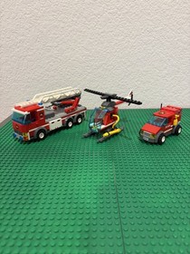 LEGO CITY Lot Fire Station 60004 Fire Helicopter 60010-2 Read Description Used