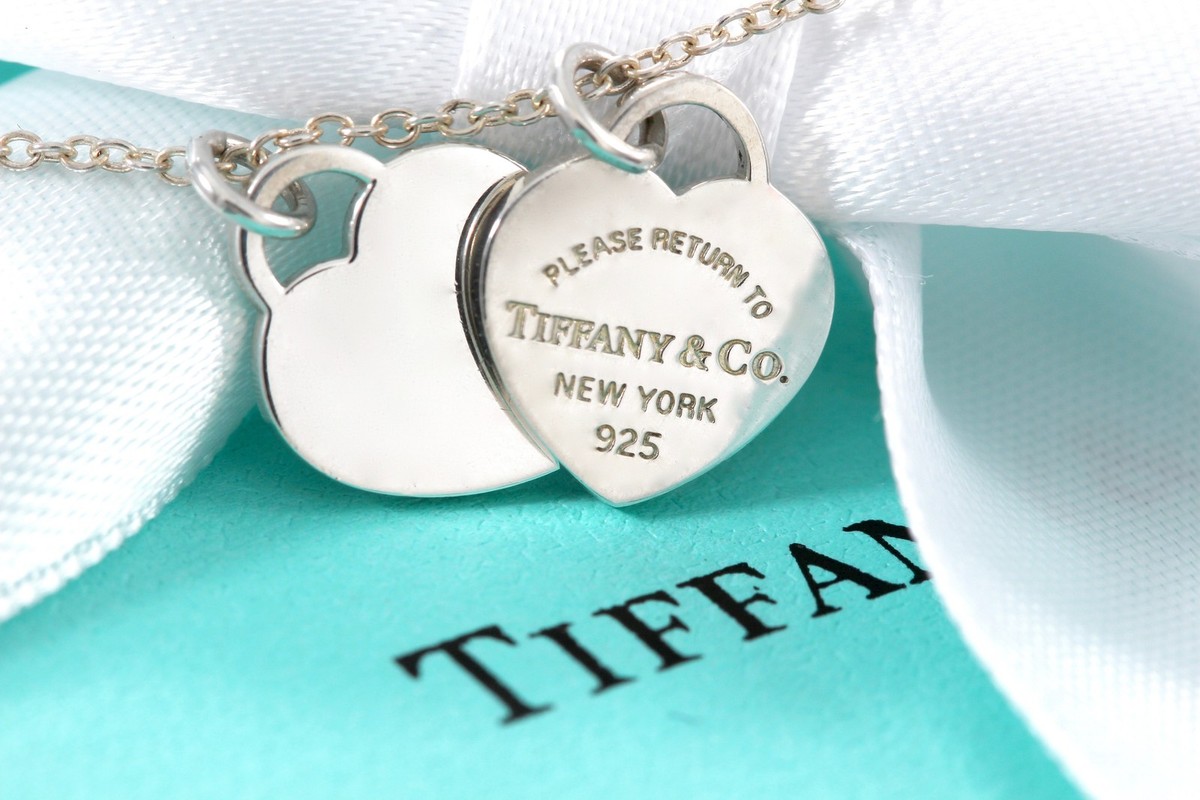 Return To Tiffany & Co. Silver Mini Double Heart Charm 16