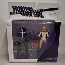 DC Collectibles DC Comics The New 52 Huntress & Power Girl Action Figure 2-Pack