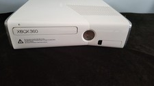 Microsoft Xbox 360 S White Model 1439 Console For Parts/Repair No Power Cord