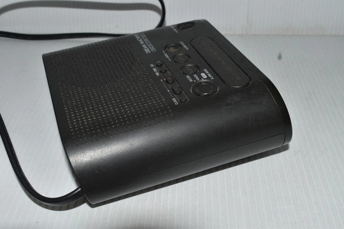 Sony Dream Machine ICF-C218 Radio Reloj Despertador AM/FM Digital (GEQ10)