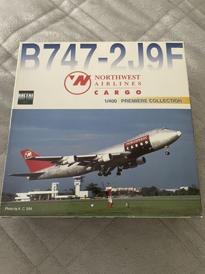 航空機・ヘリコプター NORTHWEST AIRLINES B747-2J9F 1/400 航空機・ヘリコプター NORTHWEST AIRLINES B747-2J9F 1/400 1
