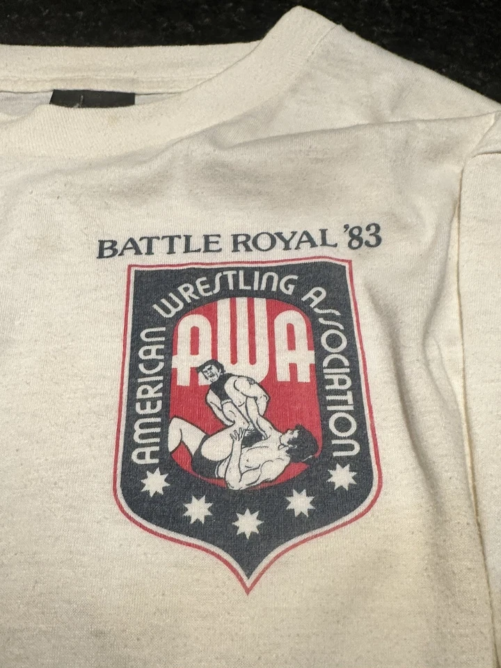 Camiseta AWA Wrestling Battle Royal '83 RARA RARA RARA RARA  Foto 2 de 4