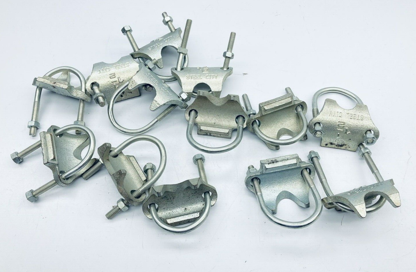 LOT OF 14 ABB STEEL CITY RC 1-/1/2 RC CLAMP/ BEAM CONDUIT SIZE 1.5-1.9"