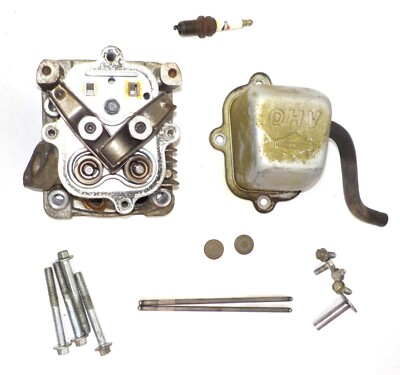 #ad Briggs amp; Stratton 120412 Cylinder Head 693643 Lot 208 $40.00