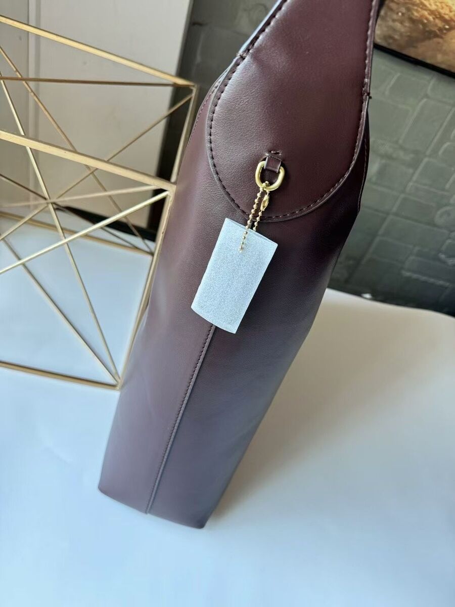 COACH BROOKLYN 39 Shoulder Bag CU044 Brown Leather Women's COACH BROOKLYN 39 Shoulder Bag CU044 Brown Leather Women's
