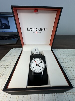 Mondaine Evo2 35mm Stainless Steel White Dial Unisex Quartz Watch MSE.35110.LB