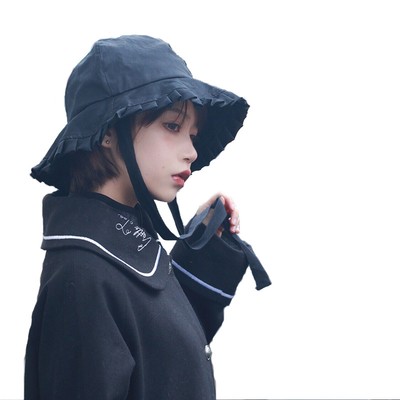 bucket hat style girl