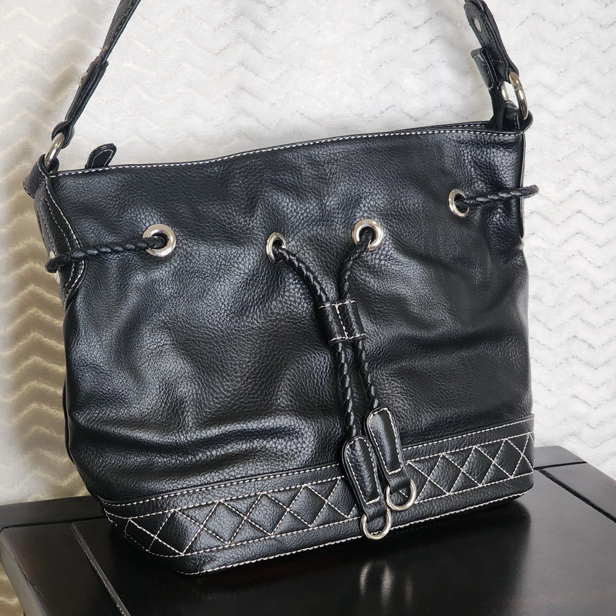 ALFRED DUNNER BLACK FAUX LEATHER SHOULDER BAG SINGLE STRAP SILVER HARDWARE