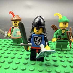 LEGO Castle 6103 - Castle Mini Figures 100% Complete No Box No Instructions