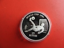 * Seychelles 25 Rupees 1993 Silber PP (ca.31,4g.) * World Cup 1994  (Ki.13)