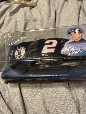 Rusty Wallace #2 2004 Winners Circle 1:24 Scale Diecast Car