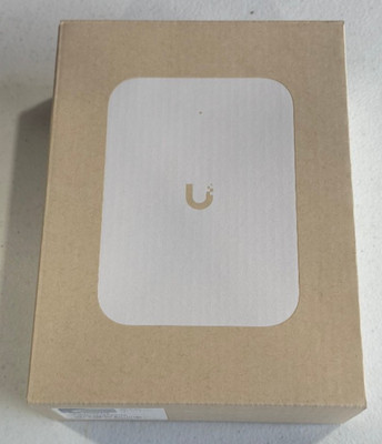 Ubiquiti U7 In-Wall, Wall-mounted WiFi 7 Access Point