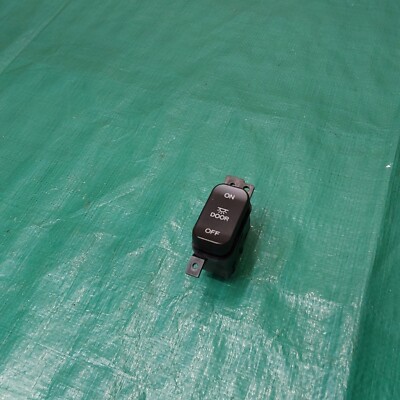 2005-2010 Honda Odyssey Overhead Console Dome Map Light Lamp Switch OEM M26177