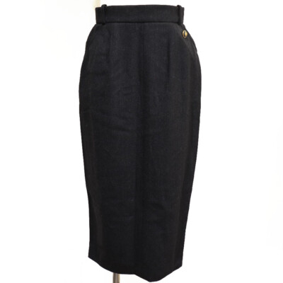 CHANEL à prix réduit 93A P02440 Bouton Arrière COCO Mark Jupe Charbon Gris Laine Femmes