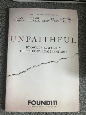Untreu gefunden111 Theaterprogramm Owen McCafferty Niamh Cusack