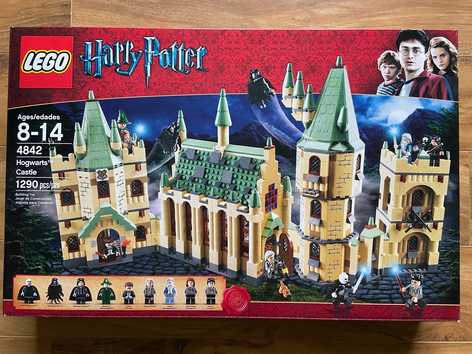 LEGO Harry Potter Hogwarts Castle Set 4842 - US