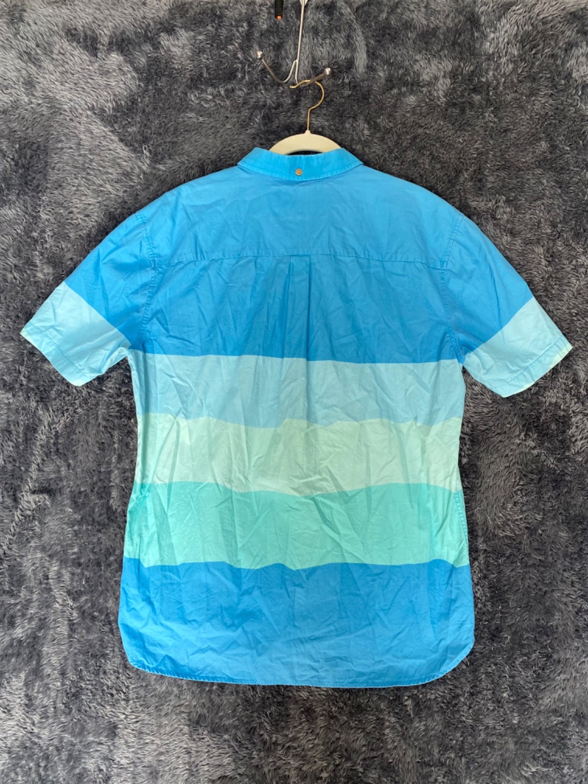 The Nutter By Chubbies Shark Pullover Striped Shi… - image 2