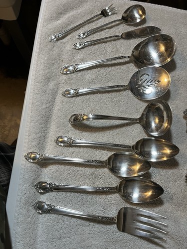 Heritage Silver Locket SilverPlate Flatware Complete 10 Pc Serving Set Wow !! - Picture 1 of 8