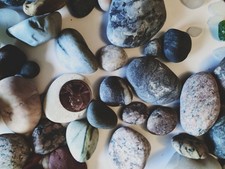Bulk Beach Stones Sea Glass Crafting Lot Surf Tumbled Lake Rocks Minerals 1200g