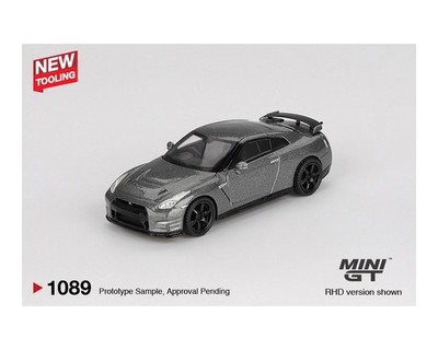 Mini GT Nissan GT-R NISMO R35 CRS Version 2013 Dark Metal Gray