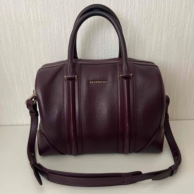 GIVENCHY Lucrezia Leder Handtasche Schultertasche Lila Gebraucht mit Staubbeutel