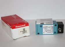 NEW IN BOX Honeywell Microswitch LSP7L 600 VAC 10 A  Limit Switch