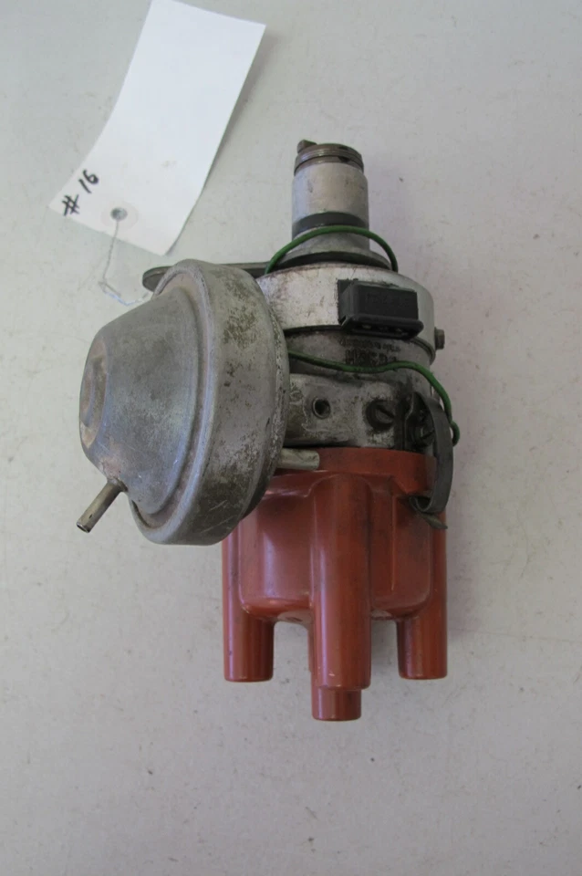 Porsche 914 1.7 Distributor Bosch 0231174007 JFUDX4 022905205Q (#16) - Imagem 2 de 4
