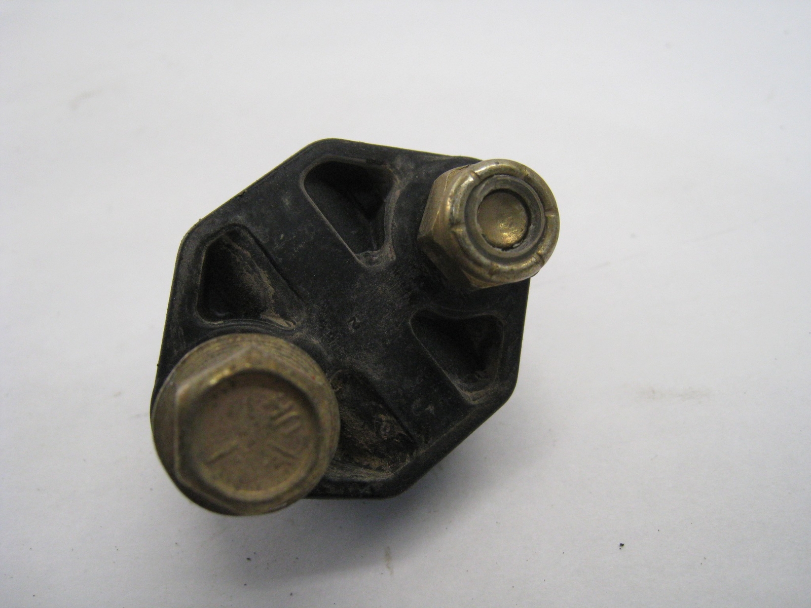 06 POLARIS SPORTSMAN X2 500 GEAR SHIFT SELECTOR MOUNT eBay