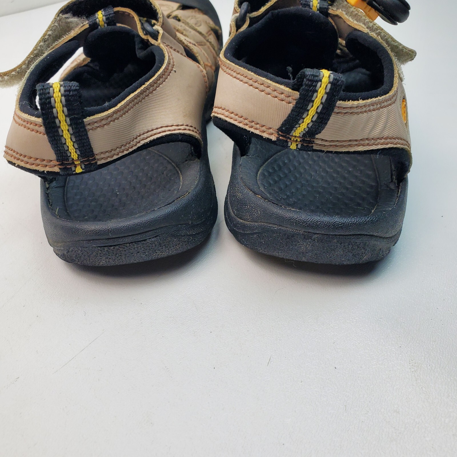 Sandali da trekking KEEN Newport H2 da donna taglia 4 US 37 EU marrone nero protezione punta