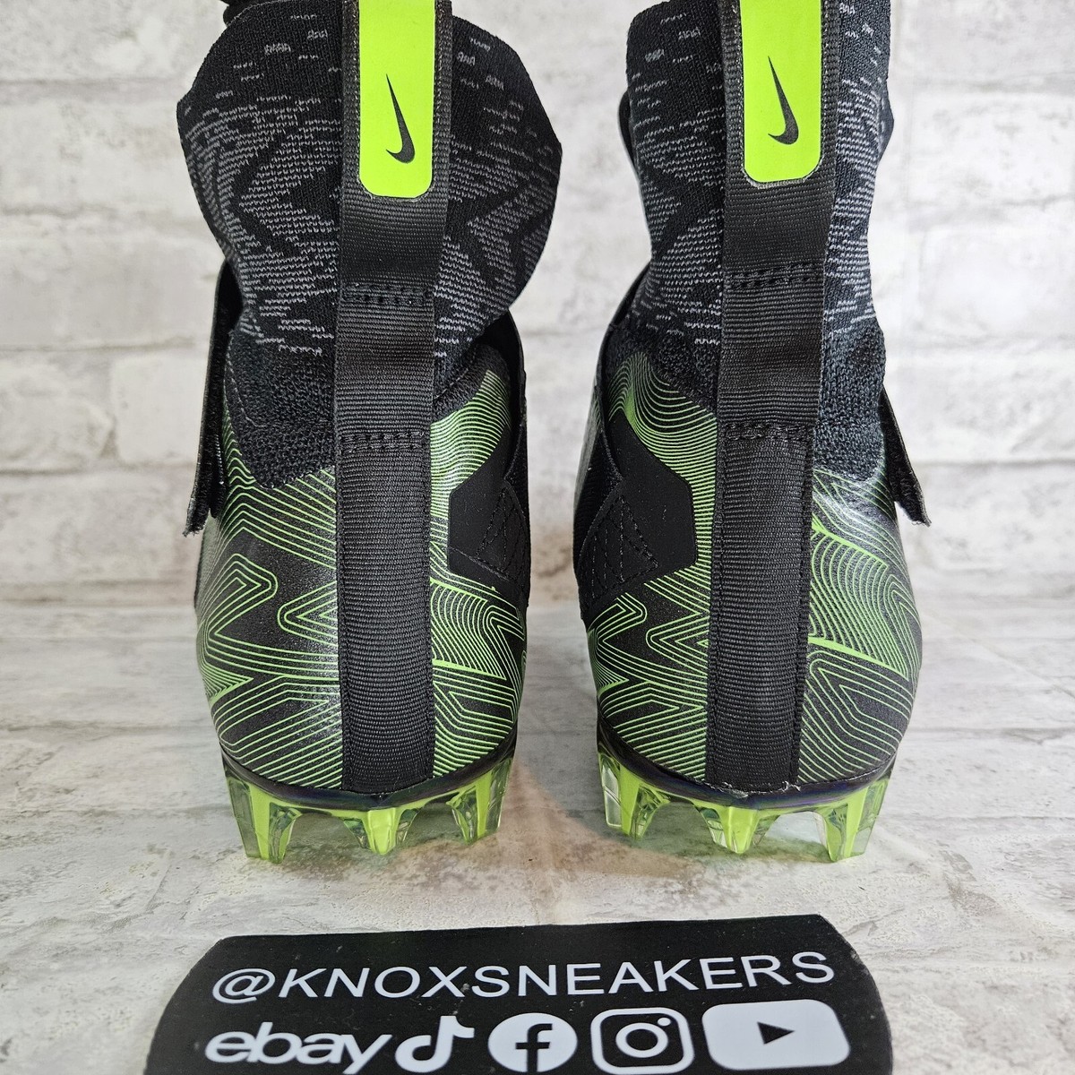 Russell Wilson x Nike Alpha Menace Elite 2 Football Cleats sz 10.5 / AT3721-002 Nike Alpha Menace Elite 2 Russell Wilson | Mercari main image 2