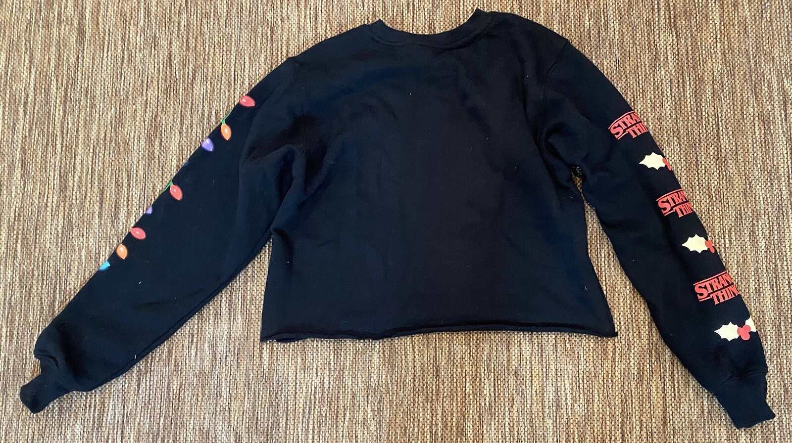 Stranger Things Christmas Pullover Sweatshirt Wom… - image 3