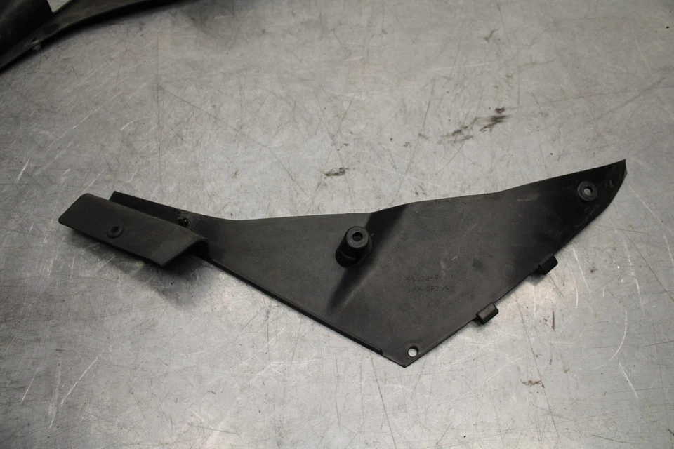 2009 Kawasaki Ninja ZX6R ZX600R  INNER FAIRINGS COWLS PANELS TRIMS BB548 - Imagem 3 de 4