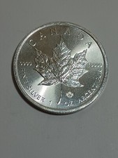2021 1 OUNCE $5 .9999 FINE SILVER CANADA MAPLE LEAF QUEEN ELIZABETH II