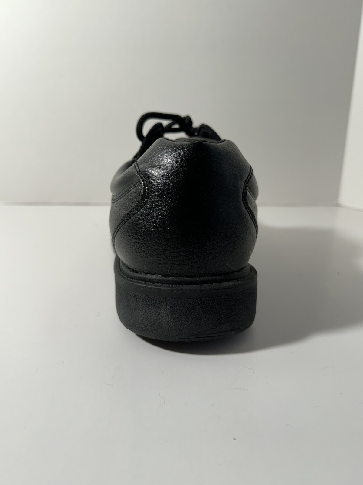 Foto 13 di 16