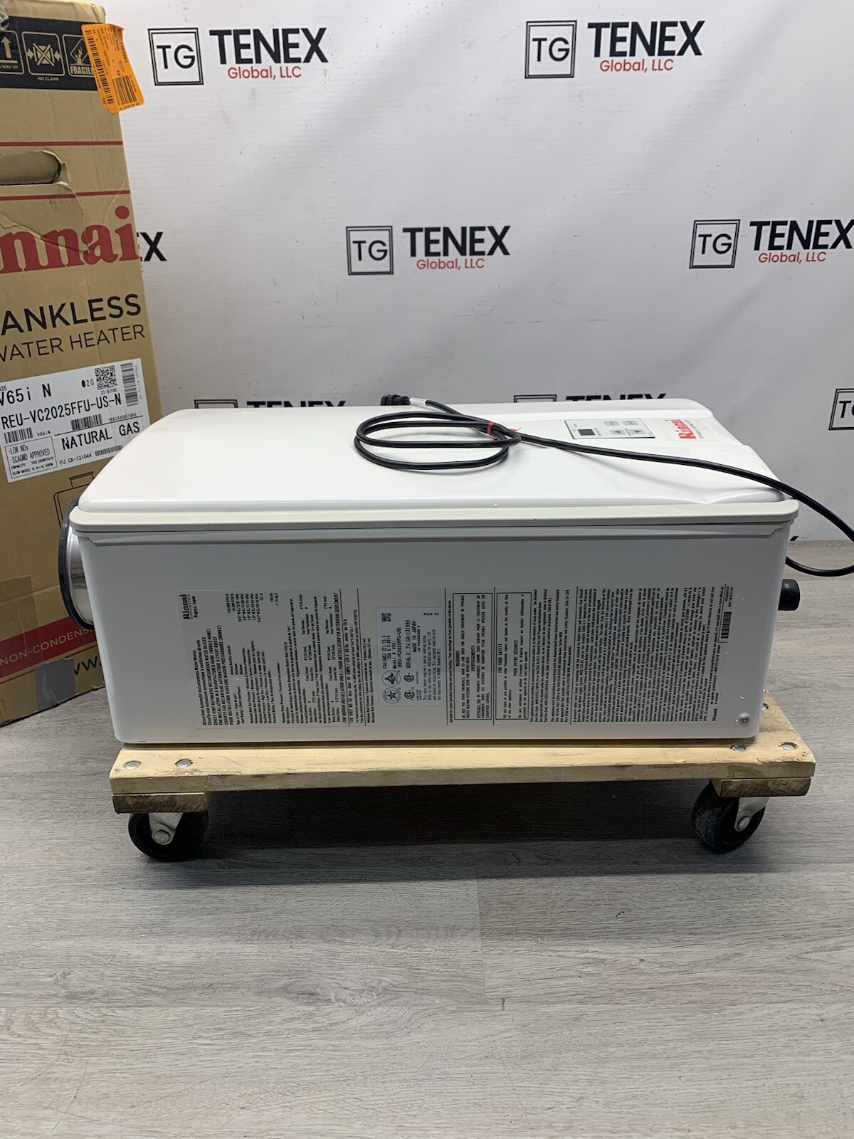 Rinnai+Indoor+Tankless+Hot+Water+Heater+V65in+Natural+Gas+Reu-vc2025ffu-us-n+S14  for sale online | eBay