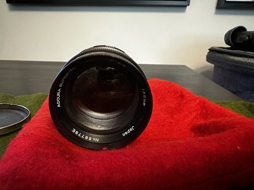 Accura Supertel F:2.8 135mm NO. 66779E Lens.