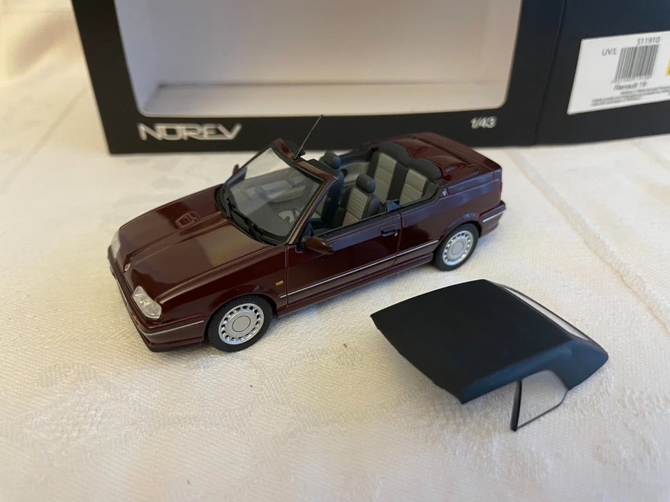 Renault 19 R19 16s cabriolet 1990 rouge foncé - 1/43 Norev - Photo 2/4