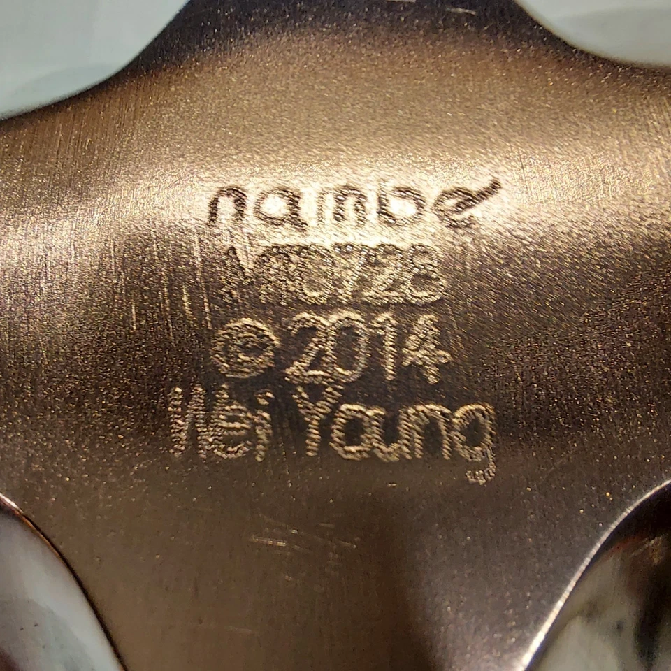 Nambe Oceana Silver Sea Shell Dip Bowl Medium Size  6.5" x 6" x 3".  MT0728 - Image 2 of 4