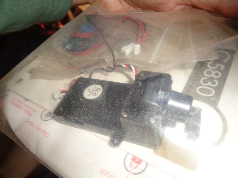 Eachine EX2H Brushless Drohne MJX Bugs 3 ähnlich mit Action Cam Gopro Halterung - Bild 2 von 4