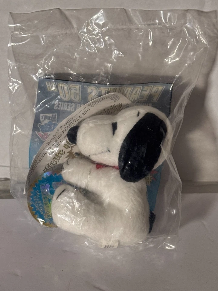 Wendy's Kids Meal 2000 Peanuts 50th Anniversary Collectors Series Toy #1 Snoopy - Image 2 of 2
