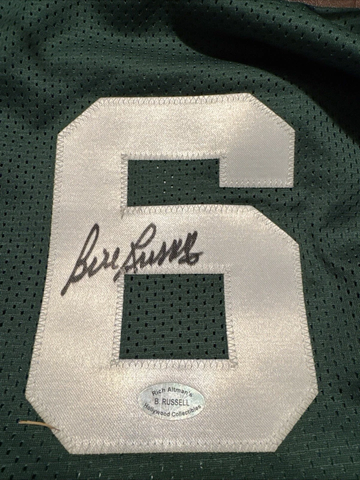 Camiseta personalizada autografiada por Bill Russell de los Boston Celtics (coleccionables de Hollywood) Foto 3 de 3