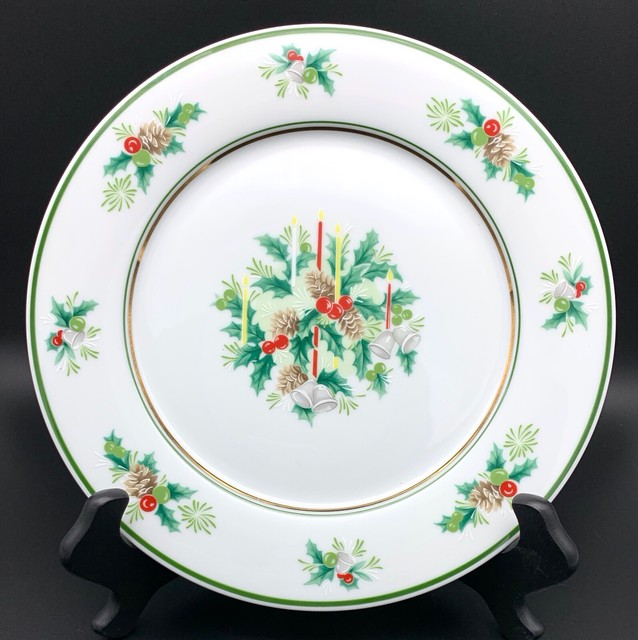 Noritake Christmas Dinner Plate, Holly Pattern, 10 1/2 inch diameter