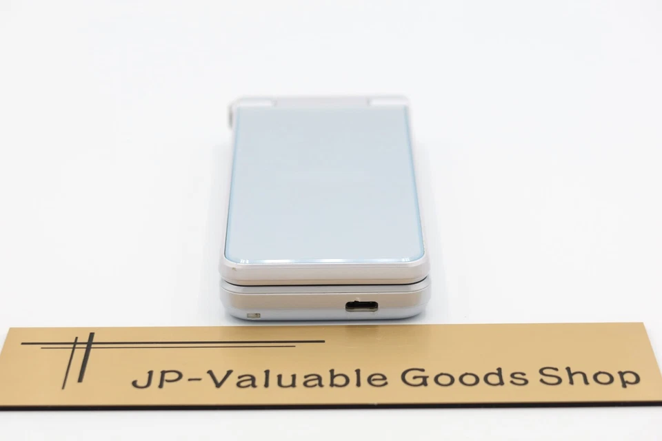 [AA] SHARP AQUOS Keitai 2 601SH 602SH White Flip phone Unlocked SIM Free Japan - Image 3 of 4