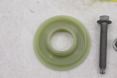 NEW OEM Ford Transfer Case Output Shaft Seal Kit 8T4Z7275DC Ford