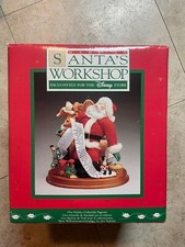 Disney Store Exclusive Santas Workshop Tigger With Santa Christmas Centerpiece