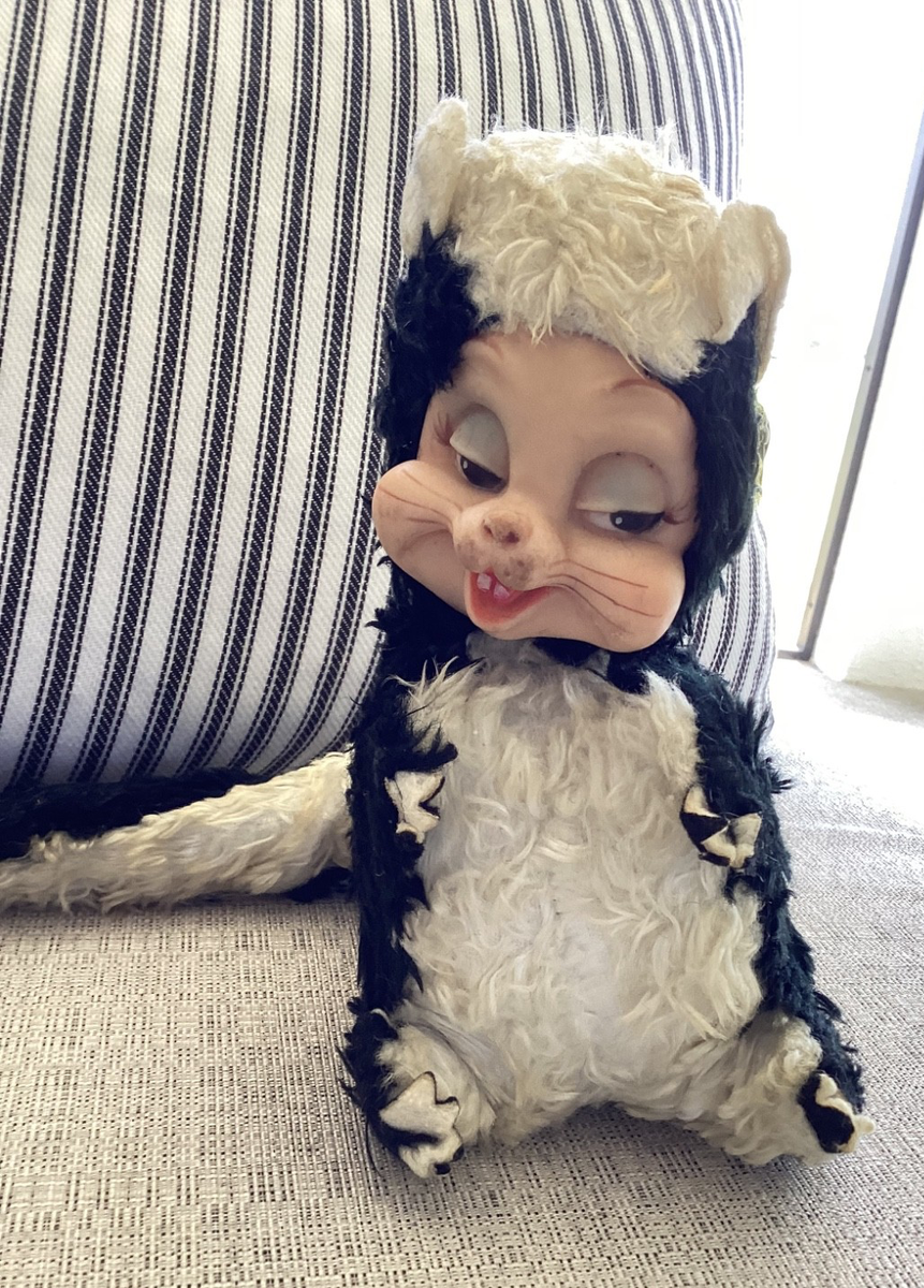 Vintage Rushton Stinky Skunk Rubber Face Plush Star Creation 9