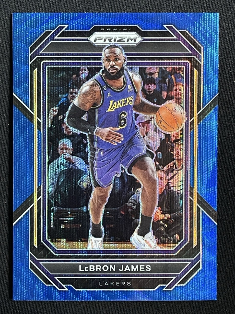 Lebron James 2022-23 Panini Prizm Blue Wave Prizm #134 -QM1